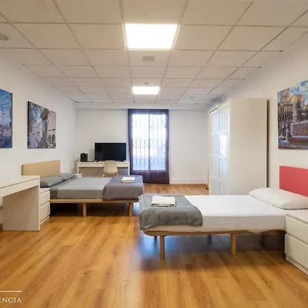 Suites Rooms Valencia Guest house Valencia