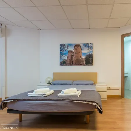Guest house Suites Rooms Valencia 2*