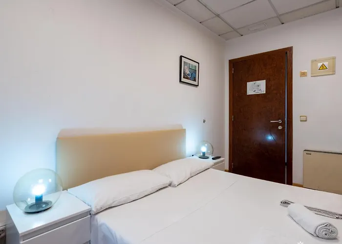 Suites Rooms Valencia 2* فالنسيا