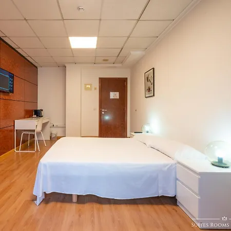 Suites Rooms Valencia ゲストハウス バレンシア