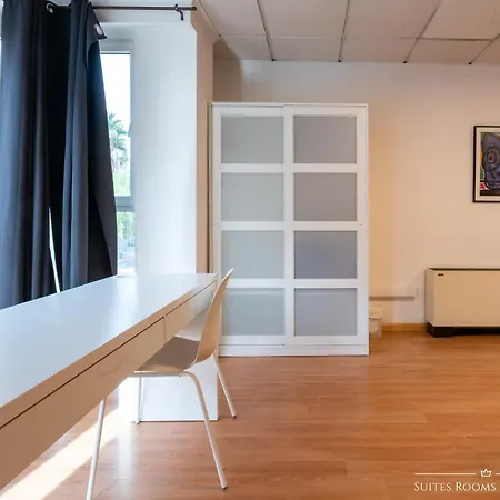 Suites Rooms Valencia バレンシア