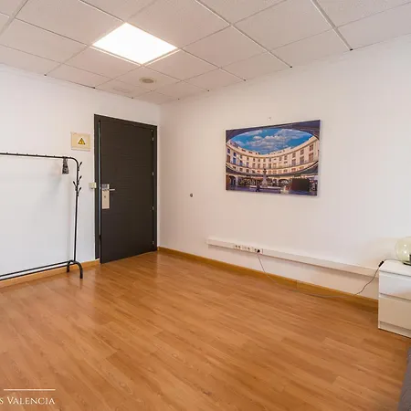 ゲストハウス Suites Rooms Valencia バレンシア