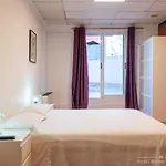 Suites Rooms Valencia בית הארחה 2*