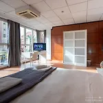 Suites Rooms Valencia בית הארחה