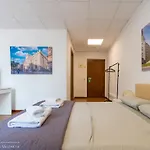 Suites Rooms Valencia בית הארחה