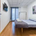 בית הארחה Suites Rooms Valencia 2*