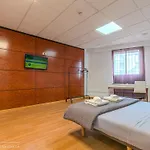 בית הארחה Suites Rooms Valencia ולנסיה