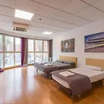 בית הארחה Suites Rooms Valencia ולנסיה