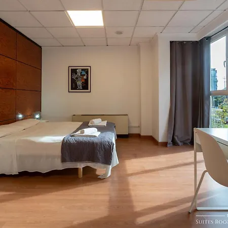 Gasthuis Suites Rooms Valencia 2*