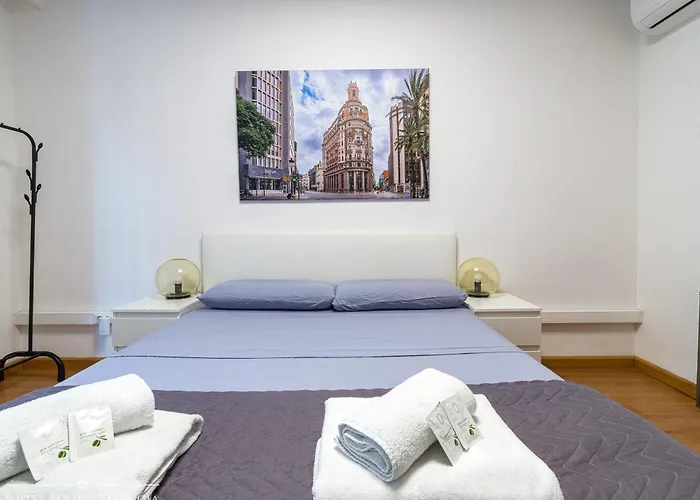 Gasthof Suites Rooms Valencia