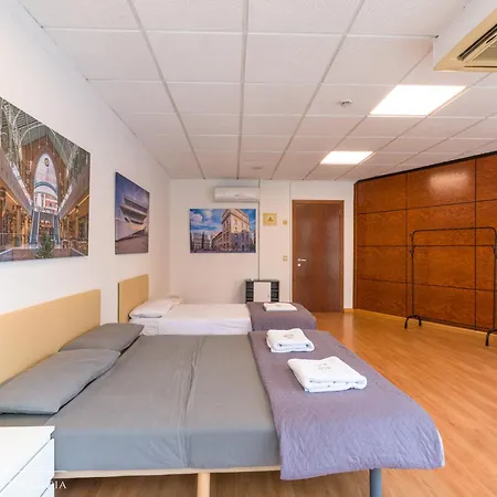 Suites Rooms Valencia 瓦伦西亚